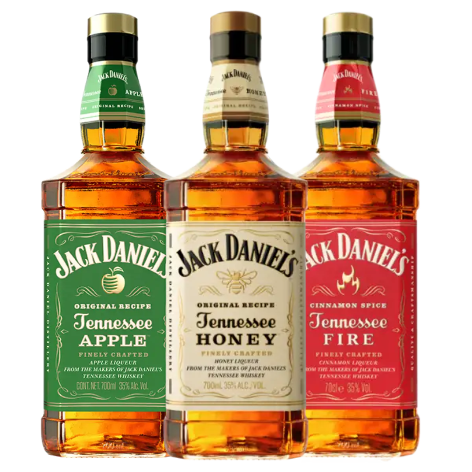 שלישיית וודקה ג'ק דניאלס בטעמי Tennessee Apple, Honey ו-Fire עם תוויות ייחודיות. מתאים לאירועים – Alcohol Market. – אלכוהול מרקט